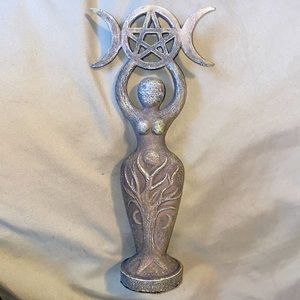 Triple Goddess Statue